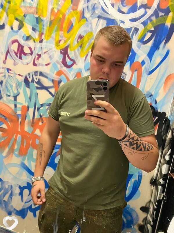 Саша, 32, Ярославле — анкета №712624