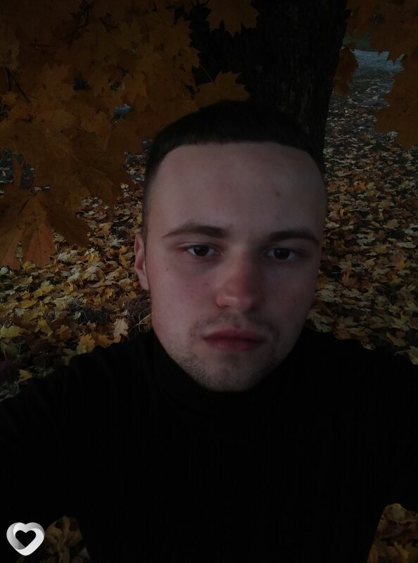 Саша, 21, Гродно — анкета №712641