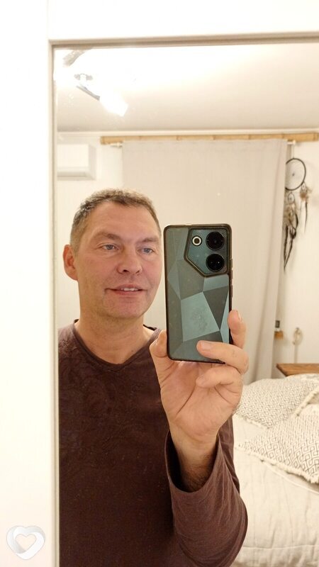 J R, 47, Санкт-Петербурге — анкета №712704