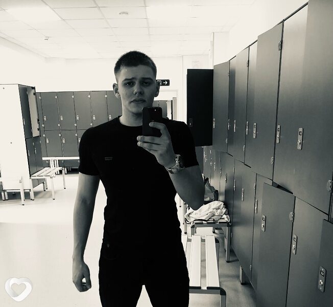 Александр, 23, Сызрани — анкета №713365