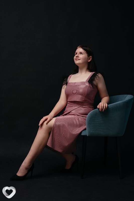 Ира, 21, Коврове — анкета №713444