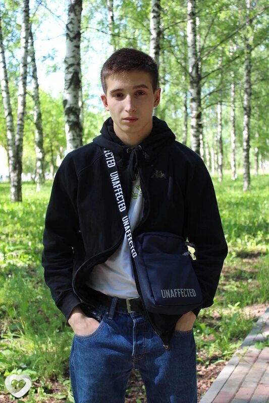 Данил, 24, Кирове — анкета №713992