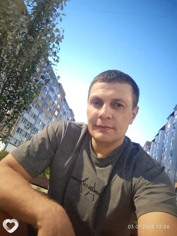 Александр, 42, Саратове — анкета №714286