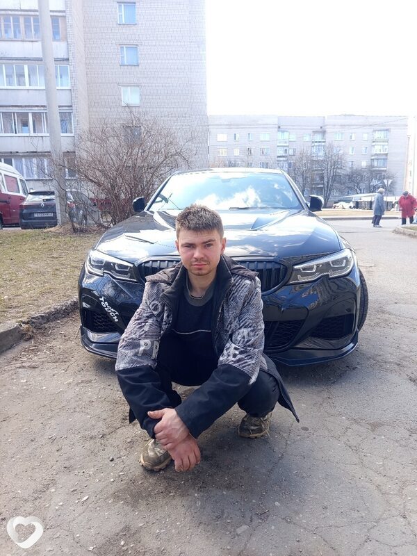 Григорий, 24, Барановичах — анкета №714610