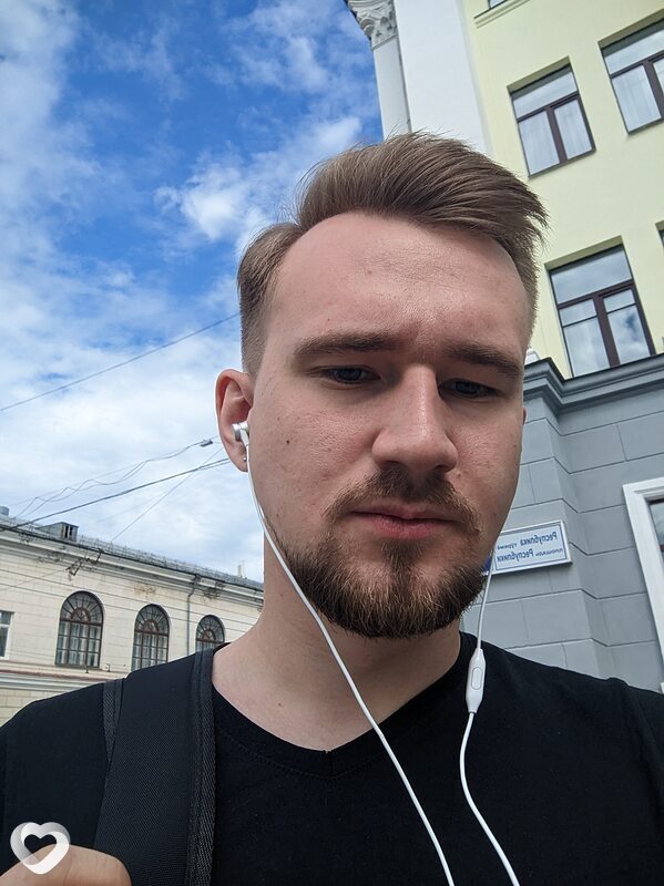 Динис, 23, Москве — анкета №716395