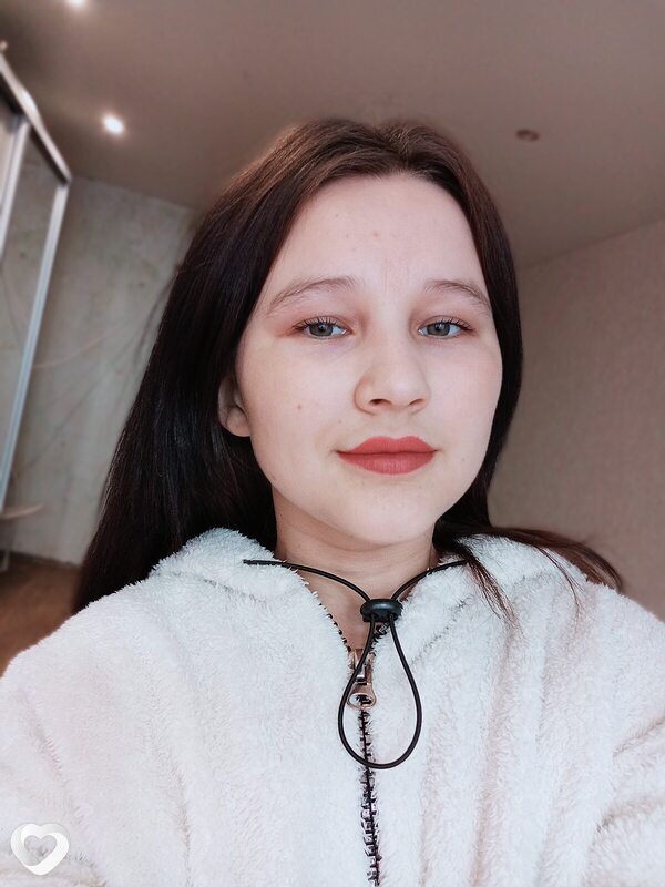Алена, 27, Рыбинске — анкета №716663