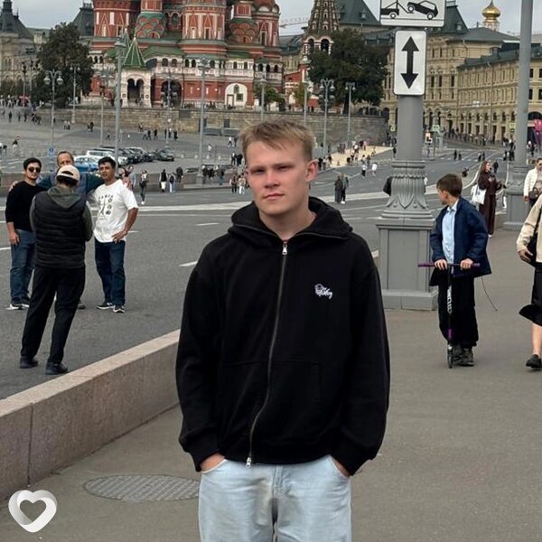 Дмитрий, 21, Сочи — анкета №716908
