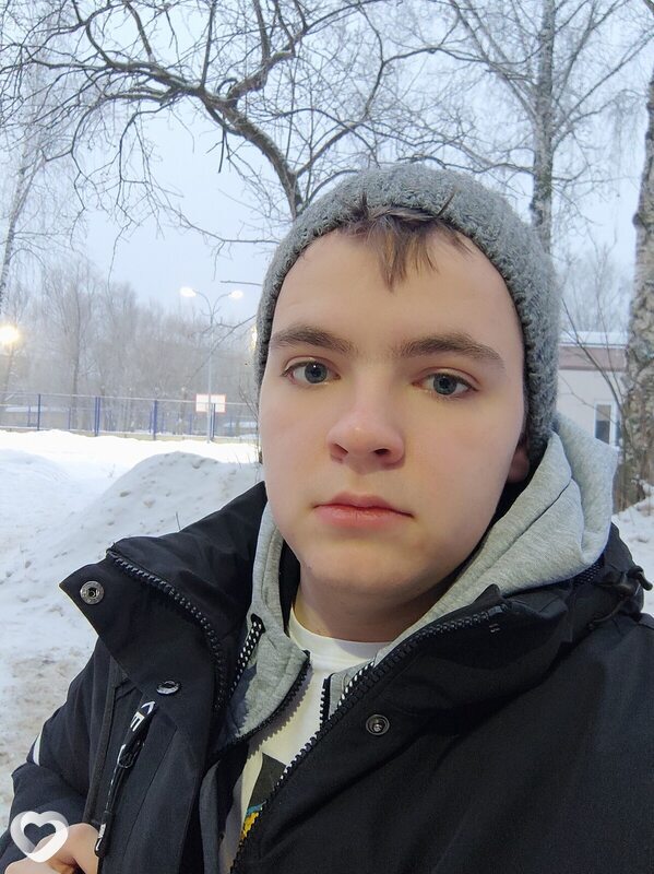 Михаил, 20, Иванове — анкета №717216