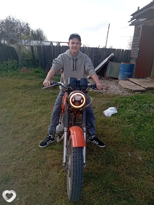 Темчик, 21, Екатеринбурге — анкета №717271