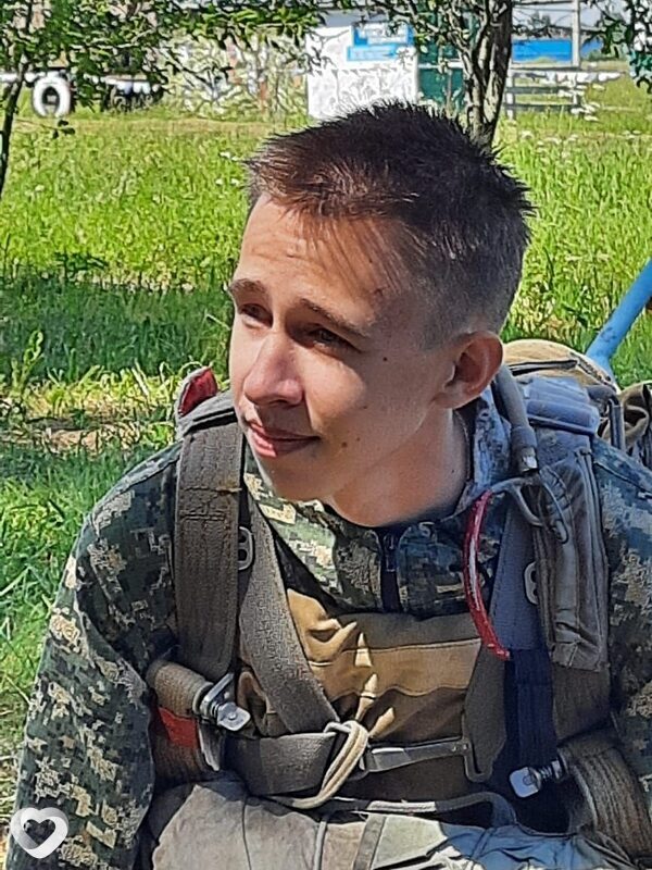 Артём, 21, Калуге — анкета №717865