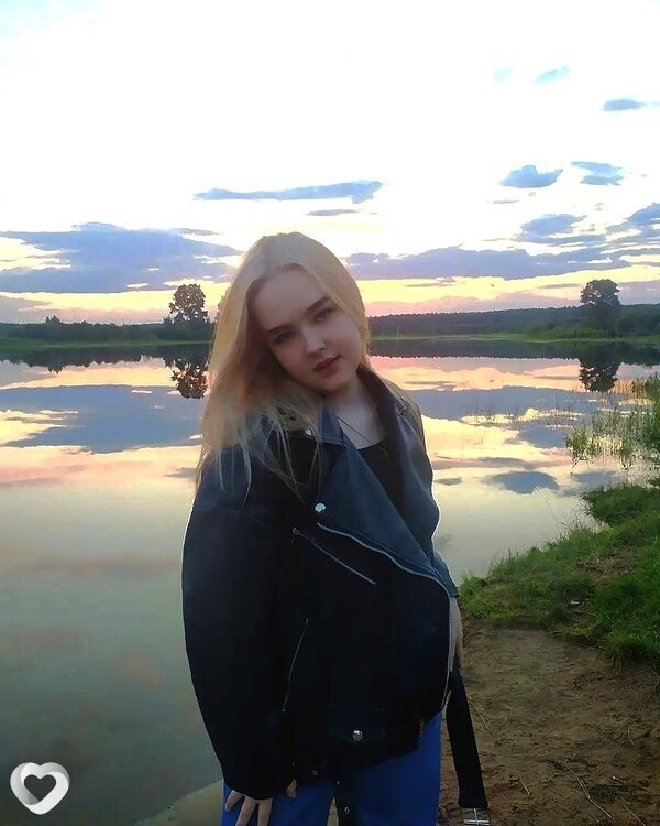 Екатерина, 21, Кирове — анкета №717856
