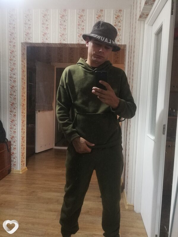 Евгений, 28, Пинске — анкета №718193