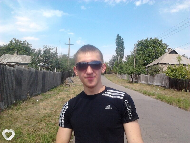Славик, 26, Луганске — анкета №719840