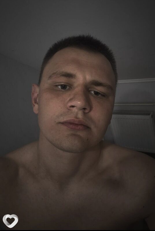Денис, 21, Мозыре — анкета №720130