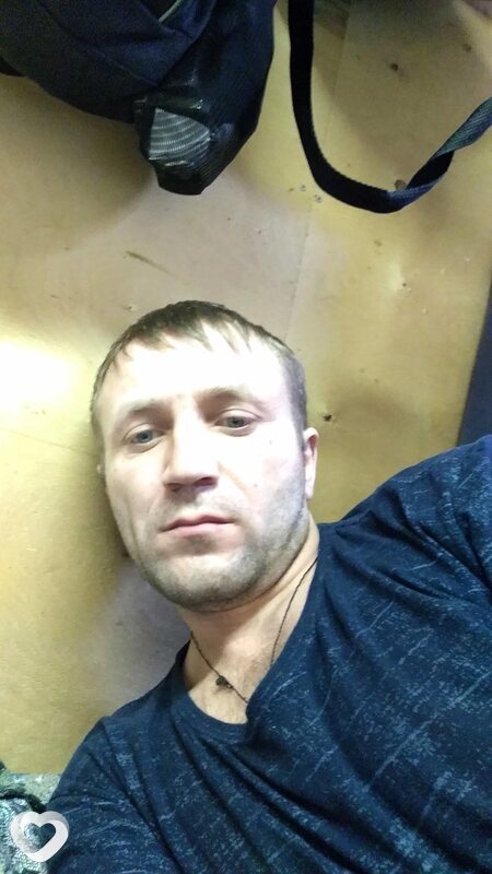 Александр, 42, Ровеньках — анкета №720766