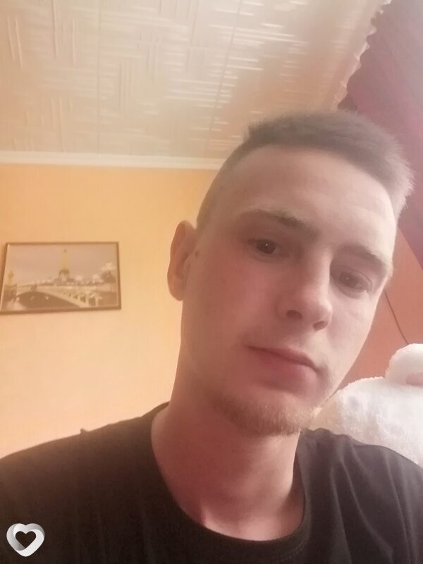 Миша, 22, Светлогорске — анкета №722271