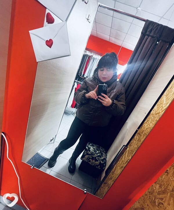 Вика, Докучаевск