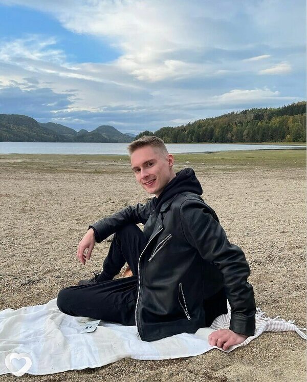 Дмитрий, 27, Миллерове — анкета №722687