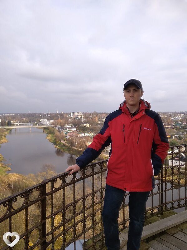 Дмитрий, 28, Красном Луче — анкета №722879