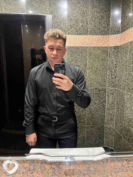 Илья, 24, Москве — анкета №723022