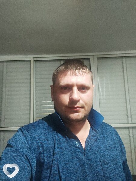 Толян, Холон