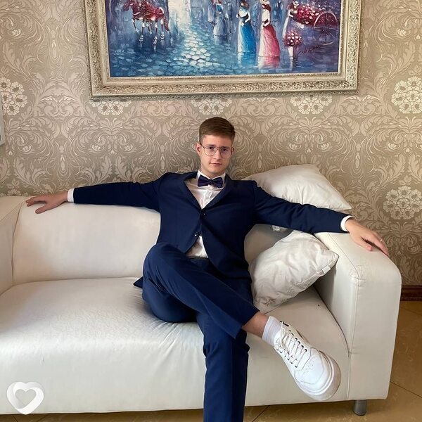 Артем, 22, Москве — анкета №723953