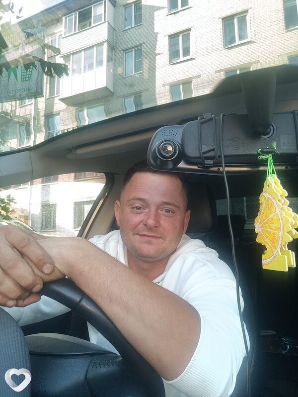 Артур, 37, Гатчине — анкета №724066