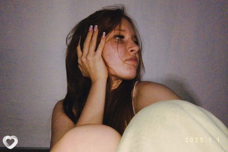 Алина, 21, Москве — анкета №724376