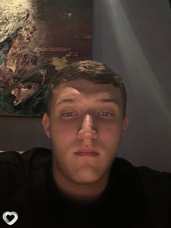 Георгий, 21, Ростове-на-Дону — анкета №724775
