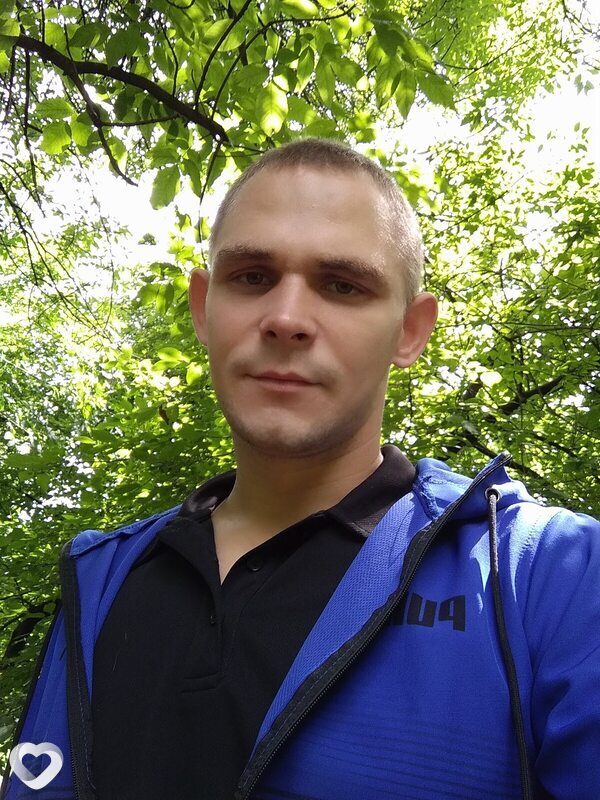 Артем, 31, Пинске — анкета №725170