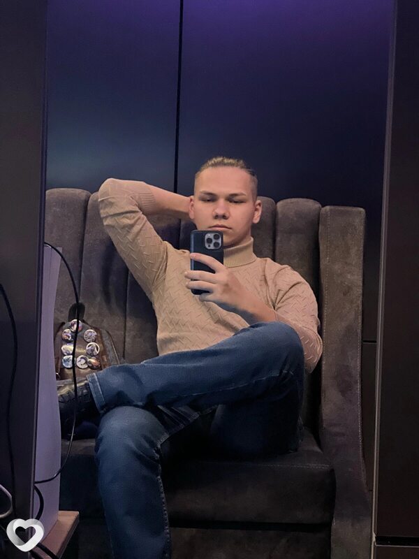 Тимур, 24, Москве — анкета №725318
