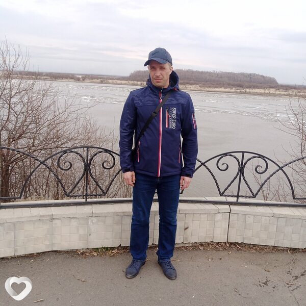 Виктор, 38, Амурске — анкета №725770