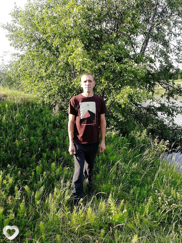 Эдик, 38, Артемовском — анкета №726004