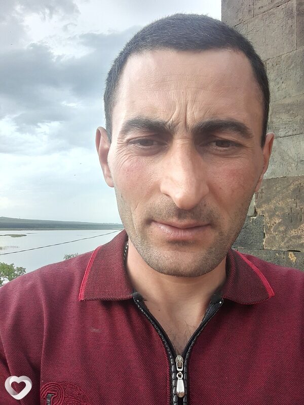 Artak, Мартуни