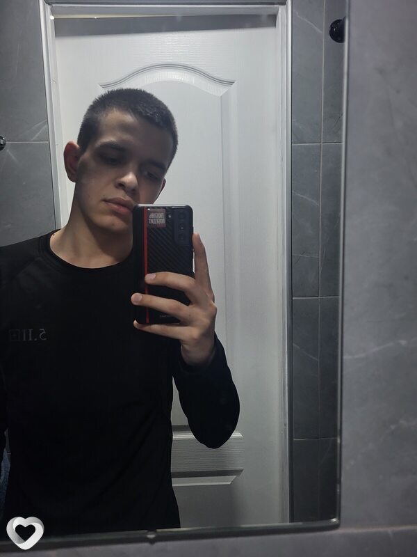 Василий, 21, Симферополе — анкета №726054