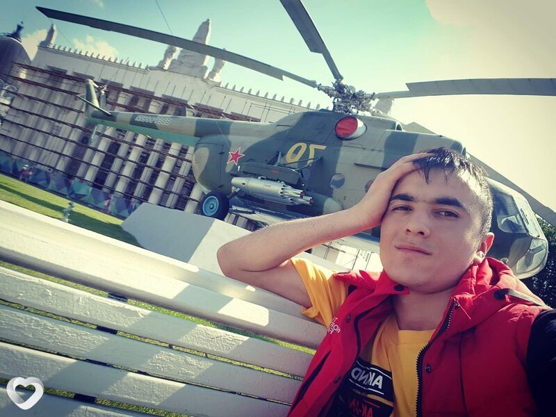 Максим, 26, Москве — анкета №726127
