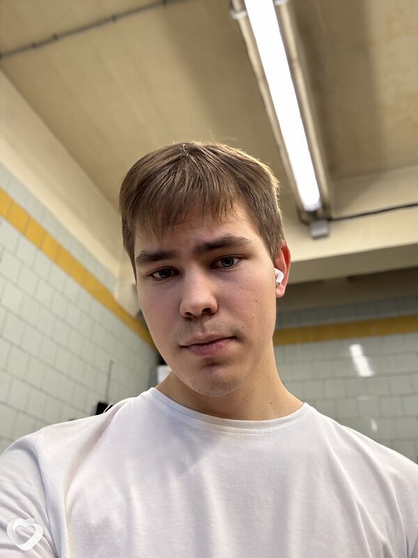 Никита, 22, Санкт-Петербурге — анкета №726550