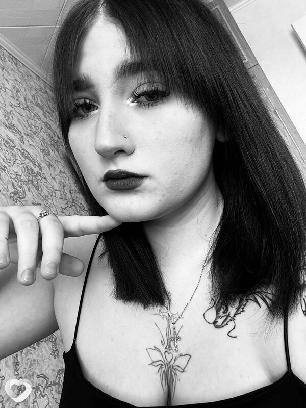 Аня, 20, Борисове — анкета №726593