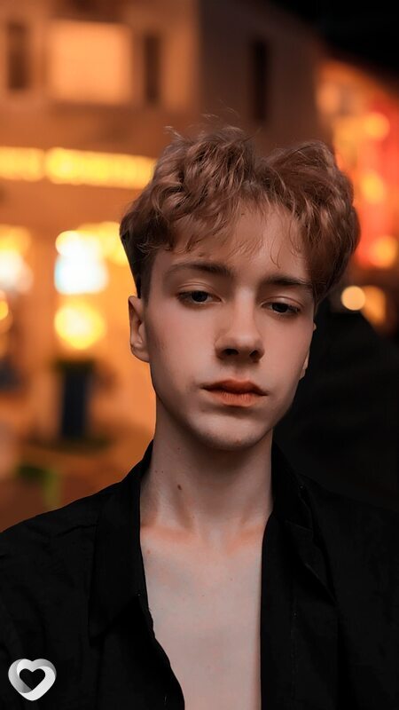 Александр, 21, Оренбурге — анкета №728470