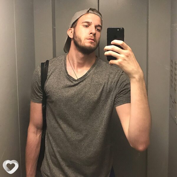 Максим, 30, Москве — анкета №727569