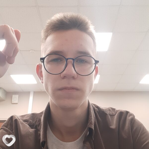 Илья, 21, Москве — анкета №727810