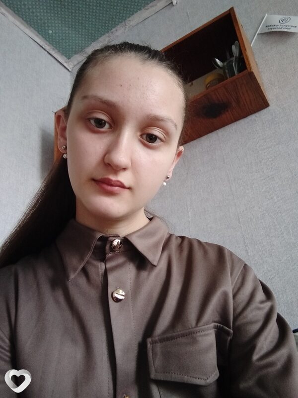 Елизавета, 21, Логойске — анкета №729636