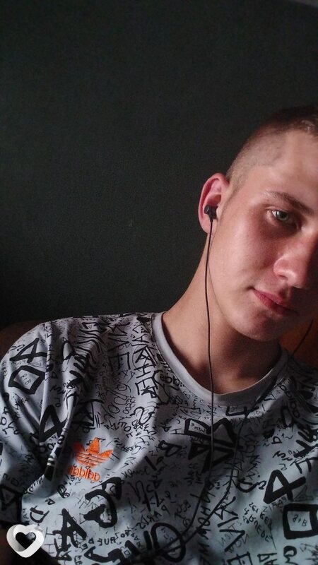 Денис, 26, Узловой — анкета №729956