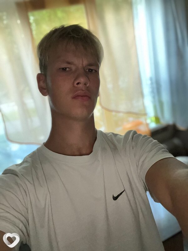 Матвей, 22, Гомеле — анкета №730142