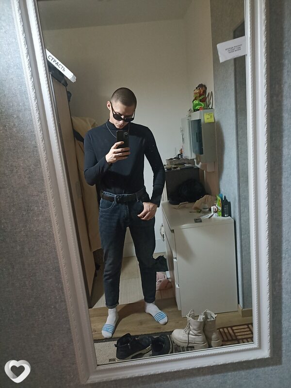 Артем, 21, Москве — анкета №730151