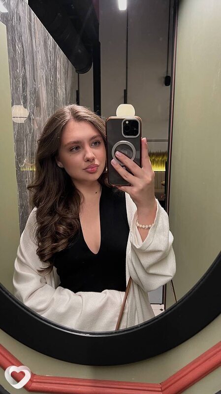 Катя, 23, Москве — анкета №730324