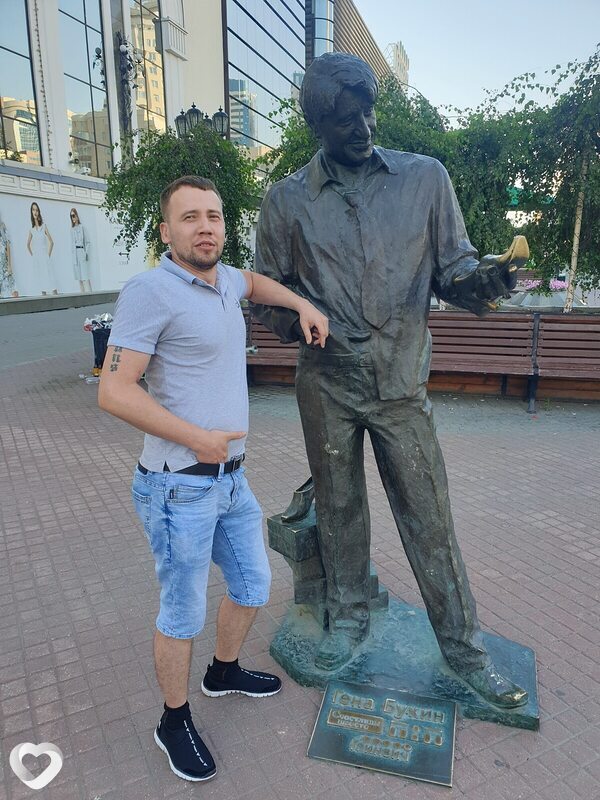 Виталий, 31, Октябрьский (Башкортостан) — анкета №730960