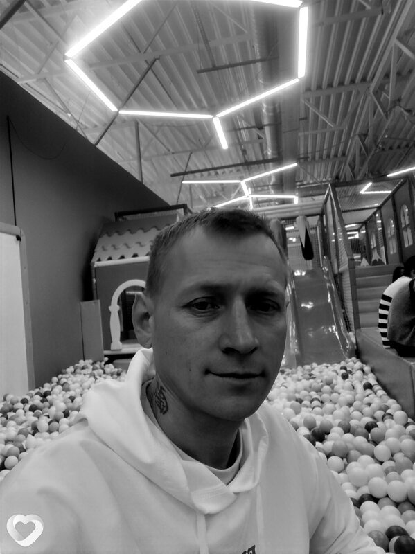 Саша, 35, Бобруйске — анкета №731379