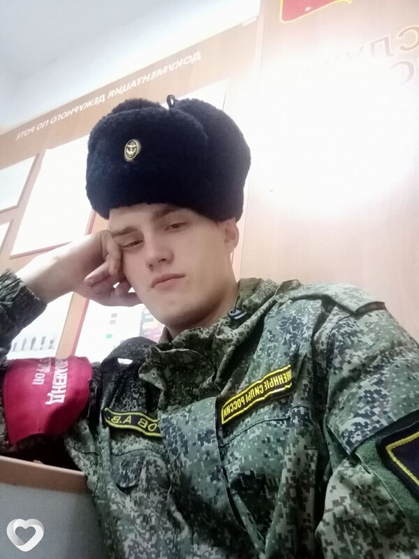 Александр, 21, Тюмени — анкета №731728