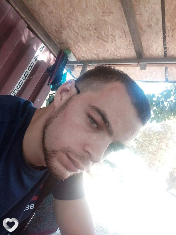 Андрей, 31, Амвросиевке — анкета №732085